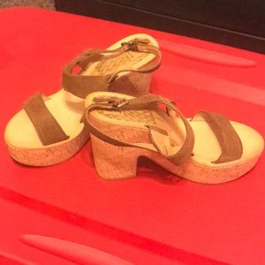 Dolce Vita platform sandals